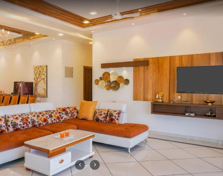 7Bhk Villa With Wonderful View And Good Food Lonavala Eksteriør billede